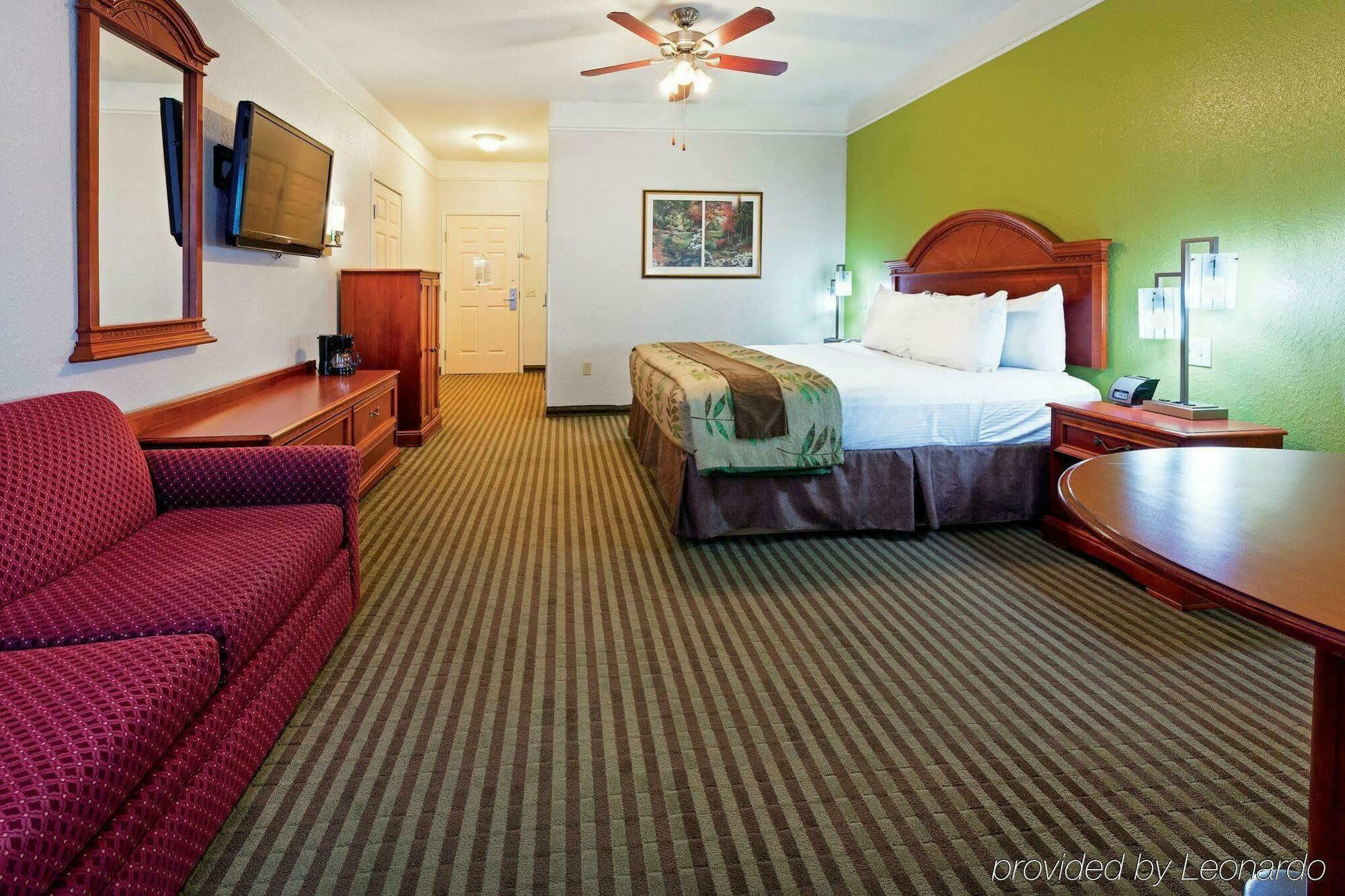 ホテル ラ キンタ イン&スイーツ バイ ウィンダム ヒューストン キングウッド メディカル エクステリア 写真